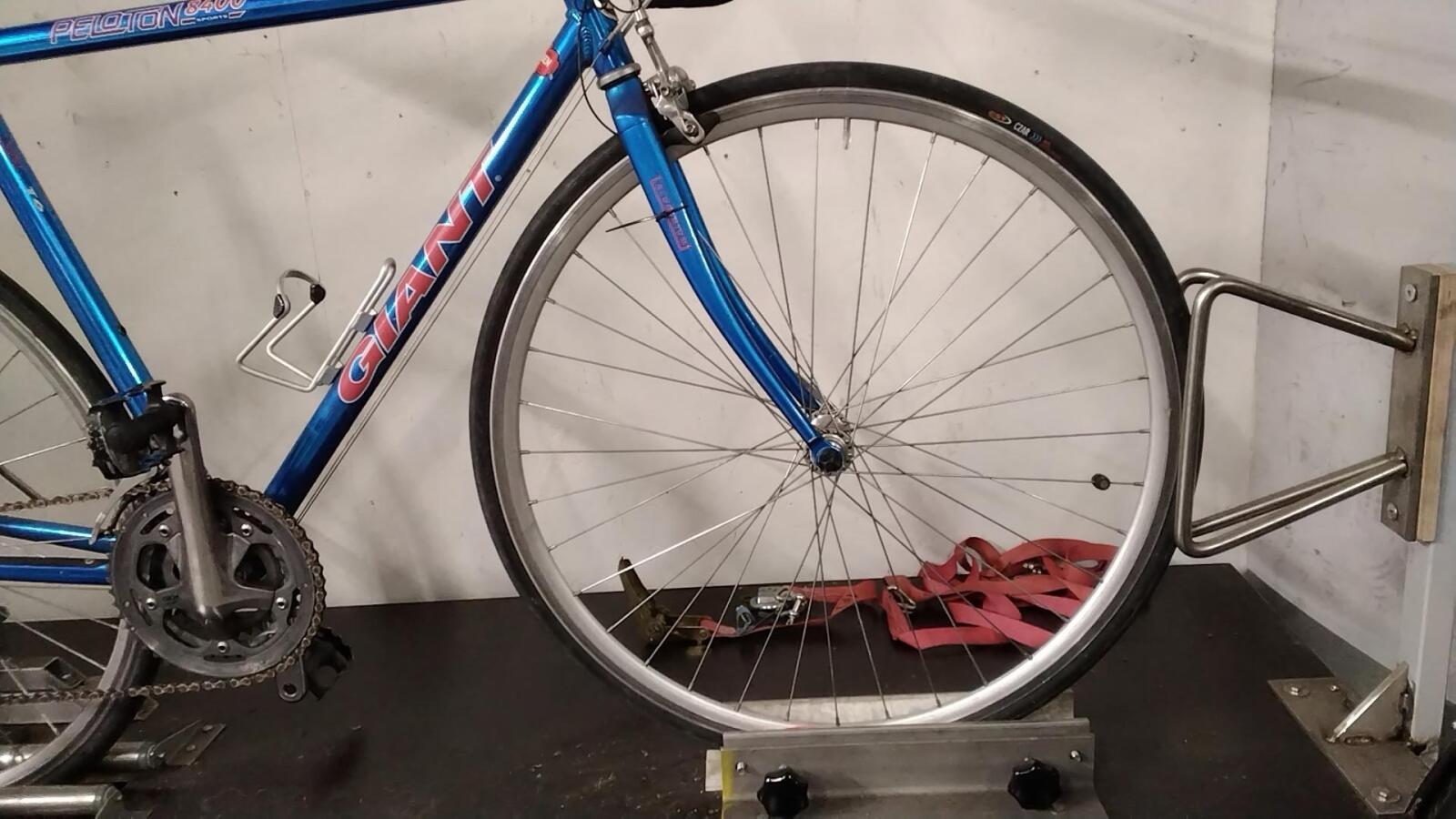 Używany rower Giant Peloton8400 - obrazek 2