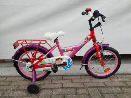 16 cali Loekie Dora z zijwielen.