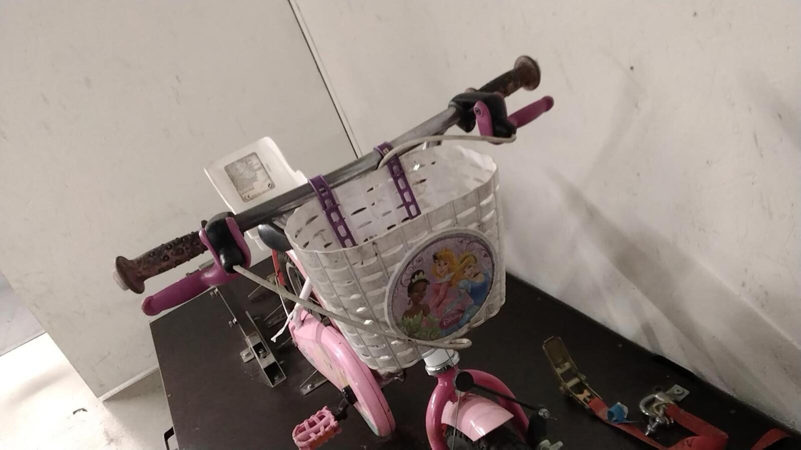 Roze Btwin Princess Meisjesfiets - obrazek 2