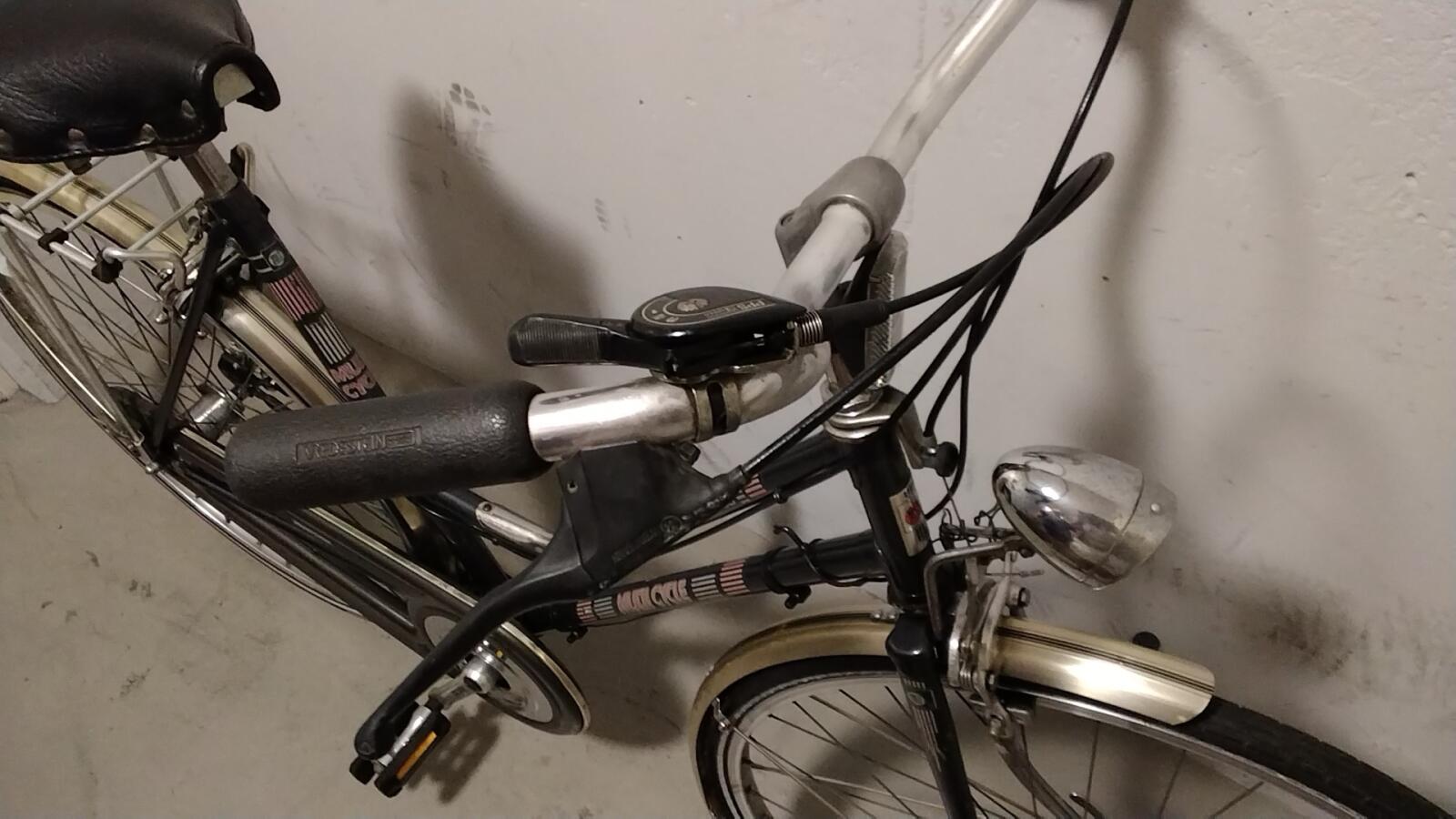 Czarny Multi cycle Tour300 - obrazek 2