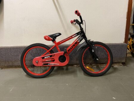 Czerwony Cross BMX