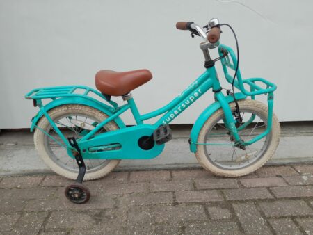 16 cali Supersuper Transport z zijwielen.