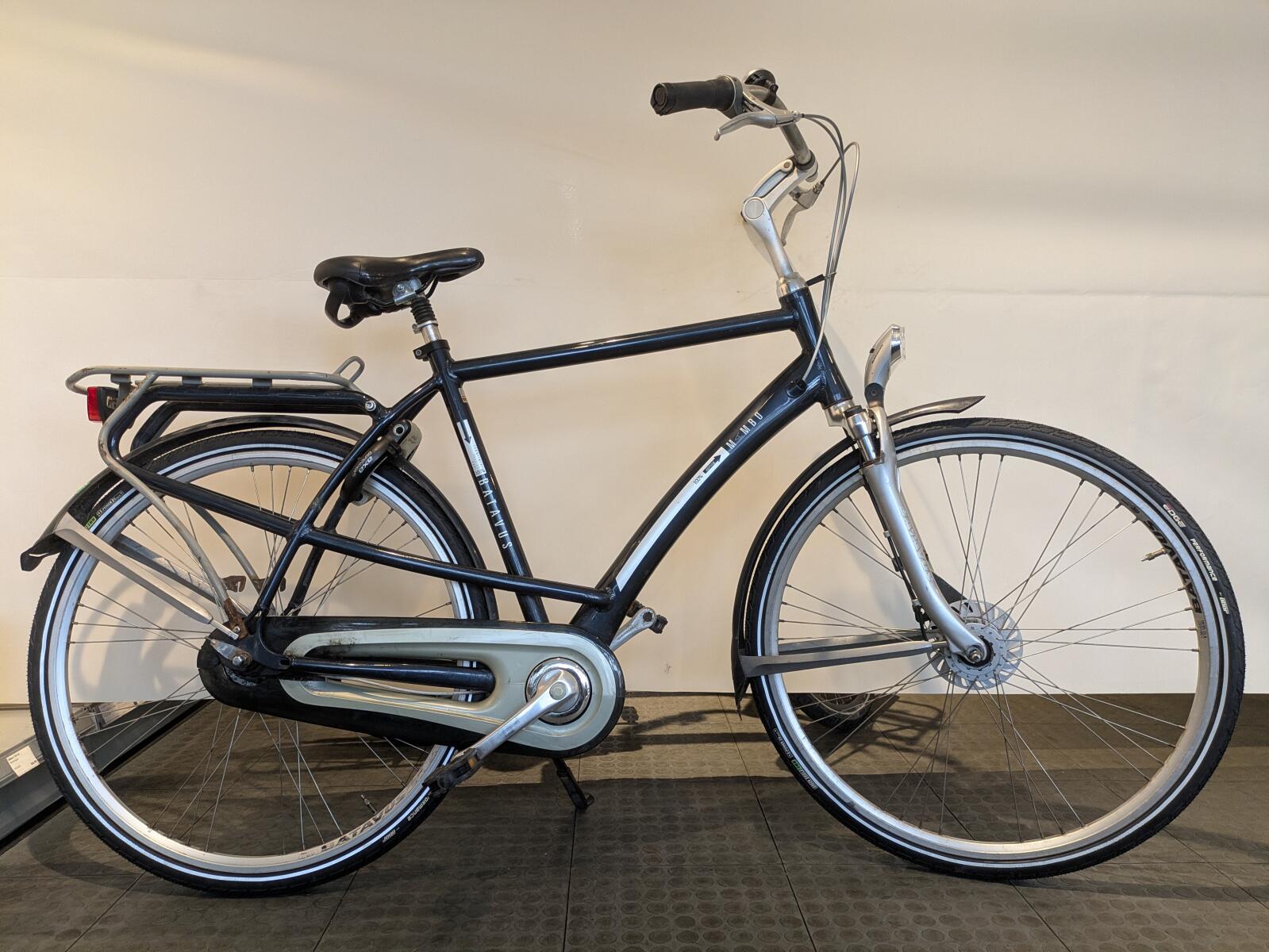 28 cali Batavus Mambo z 8 biegi.