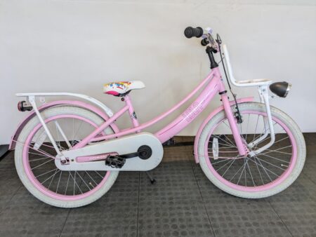 20 cali Popal Lola z voordrager.